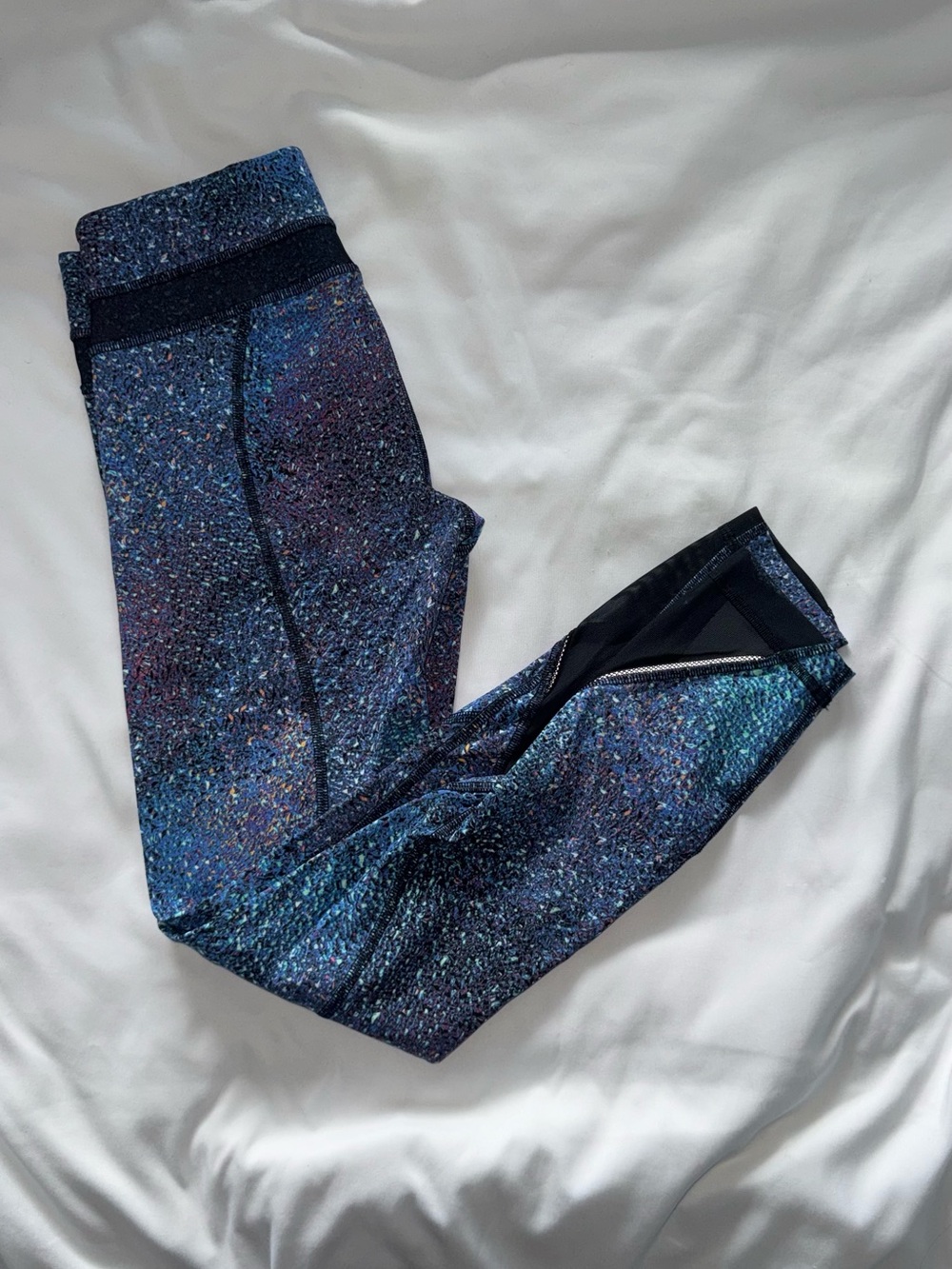 Lululemon Pace Rival Crop *22"
Strive Multi Black / Black